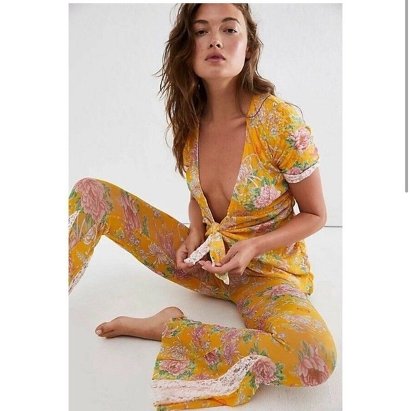 FREE PEOPLE X HOT AS HELL HAH ALL TIED UP SET FLARE PANT & TOP MARIGOLD Small - Picture 4 of 15